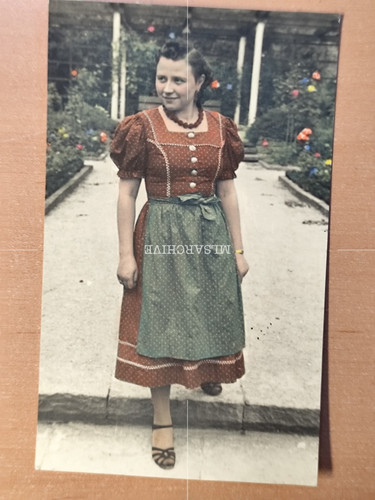 Foto postkarte mädel tracht - postkarte,